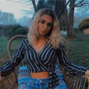 Meet your Posher, Gracie